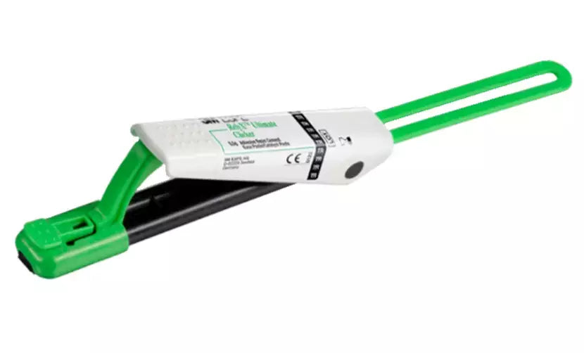 3M™ RelyX™ Ultimate Clicker™ Adhesive Resin Cement, Shade Translucent, 4.5gm